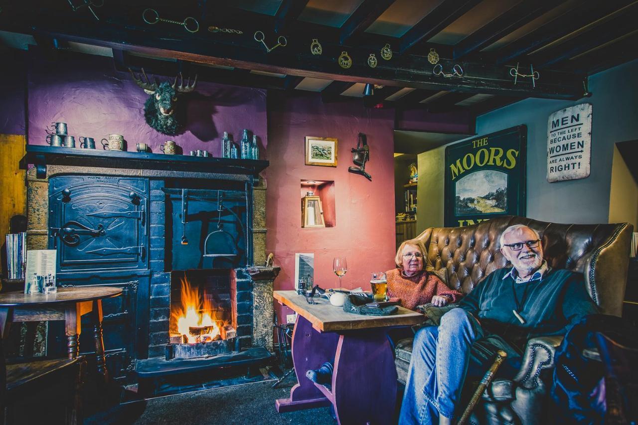 Moors Inn Appleton le Moors Buitenkant foto