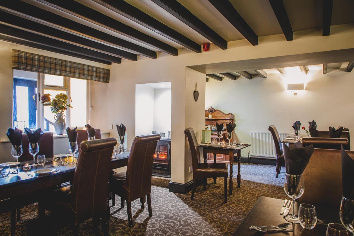 Moors Inn Appleton le Moors Buitenkant foto